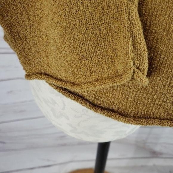 Vtg 262 1/2 Gold‎ Acrylic Long Sleeve Small Top Blouse - Picture 6 of 8